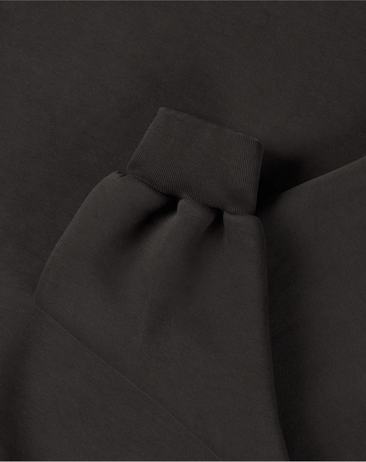 THE AUTARCH HOODED PULLOVER